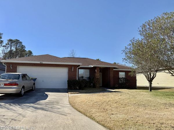 992 HYANNIS PORT Drive, Jacksonville, FL 32225