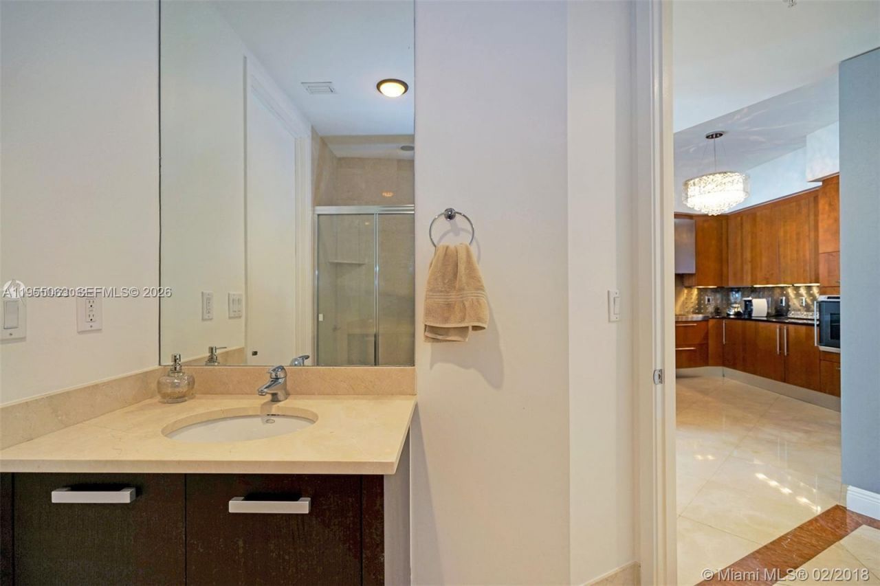 18101 Collins Ave, Unit 5503, Sunny Isles Beach, FL 33160 Photo