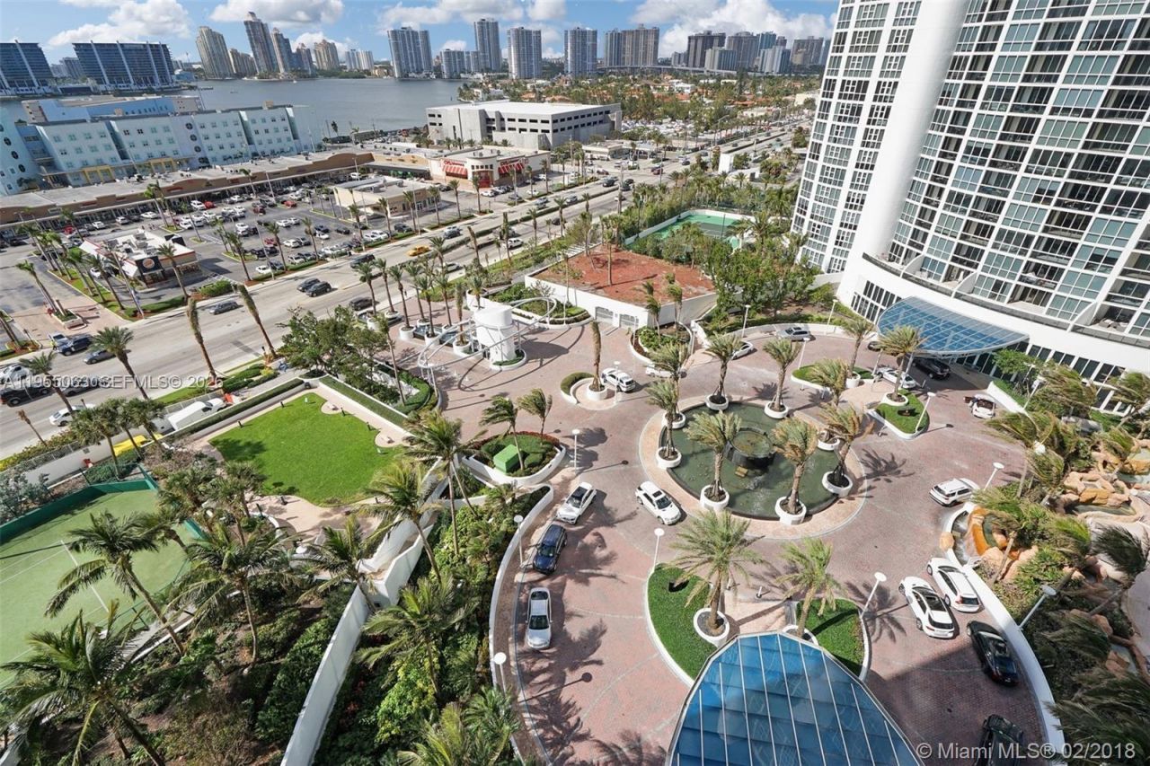 18101 Collins Ave, Unit 5503, Sunny Isles Beach, FL 33160 Photo