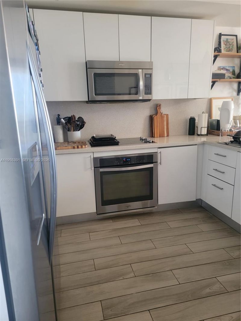 999 SW 1st Ave , Unit 2302, Miami, FL 33130 Photo