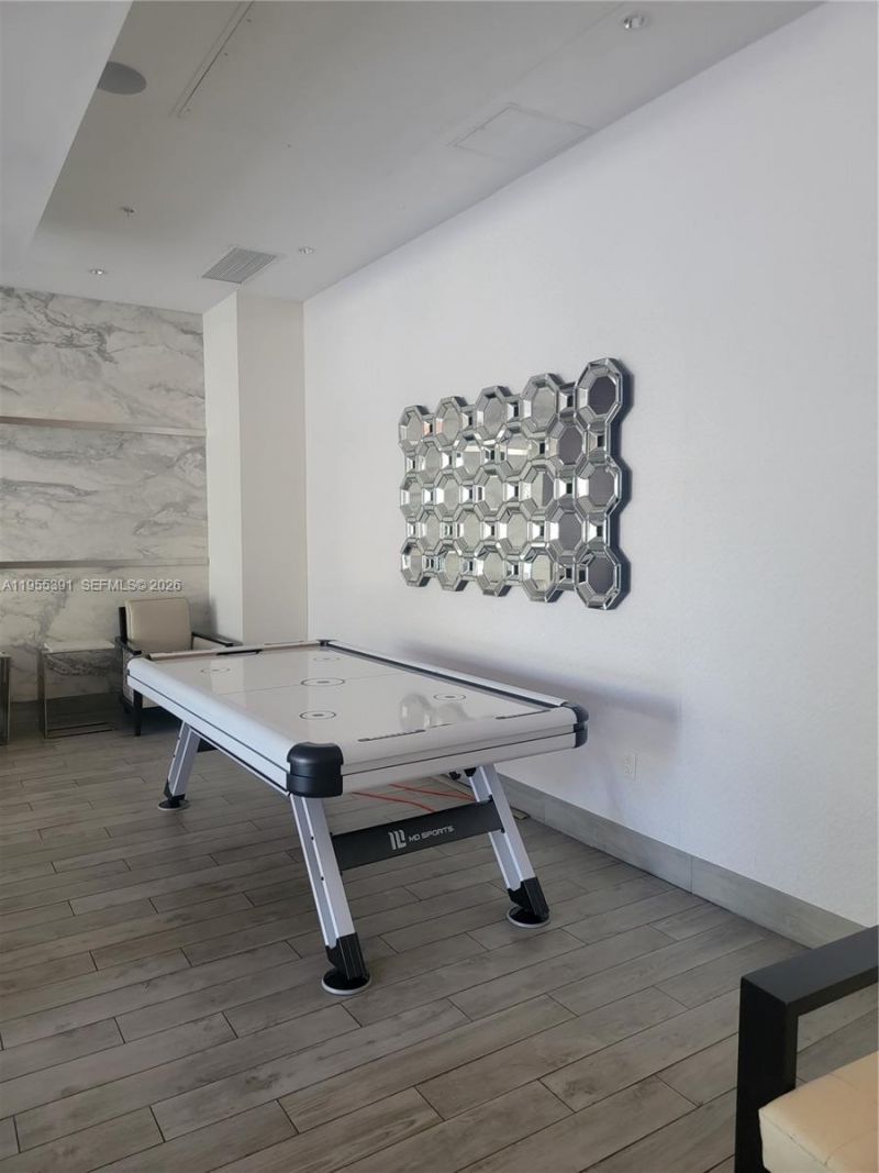 999 SW 1st Ave , Unit 2302, Miami, FL 33130 Photo