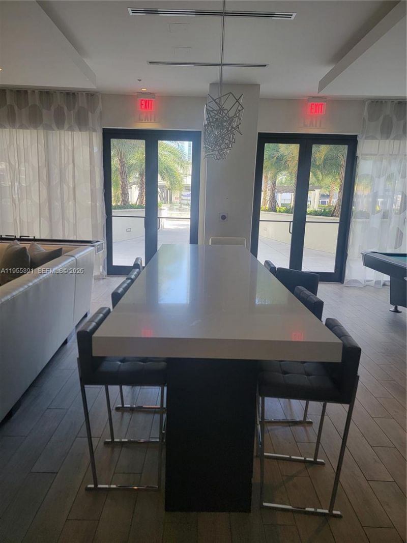 999 SW 1st Ave , Unit 2302, Miami, FL 33130 Photo