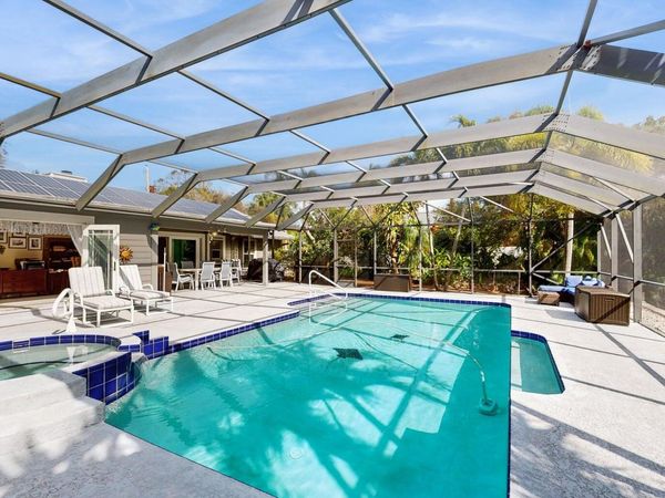 9278 SE Sharon Street SE, Hobe Sound, FL 33455