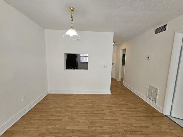 2800 NW 56th Avenue, Unit E201, Lauderhill, FL 33313