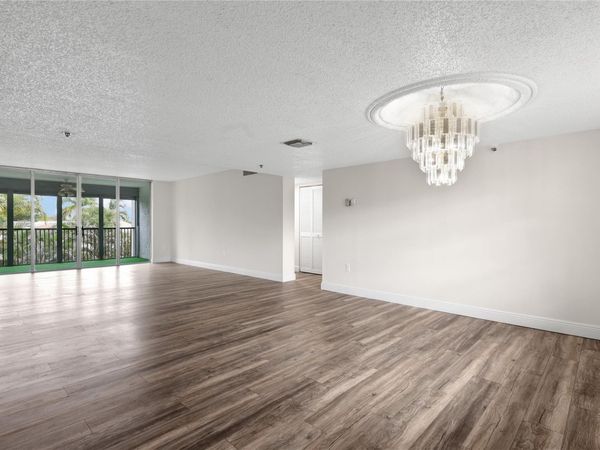 3940 Inverrary Boulevard, Lauderhill, FL 33319