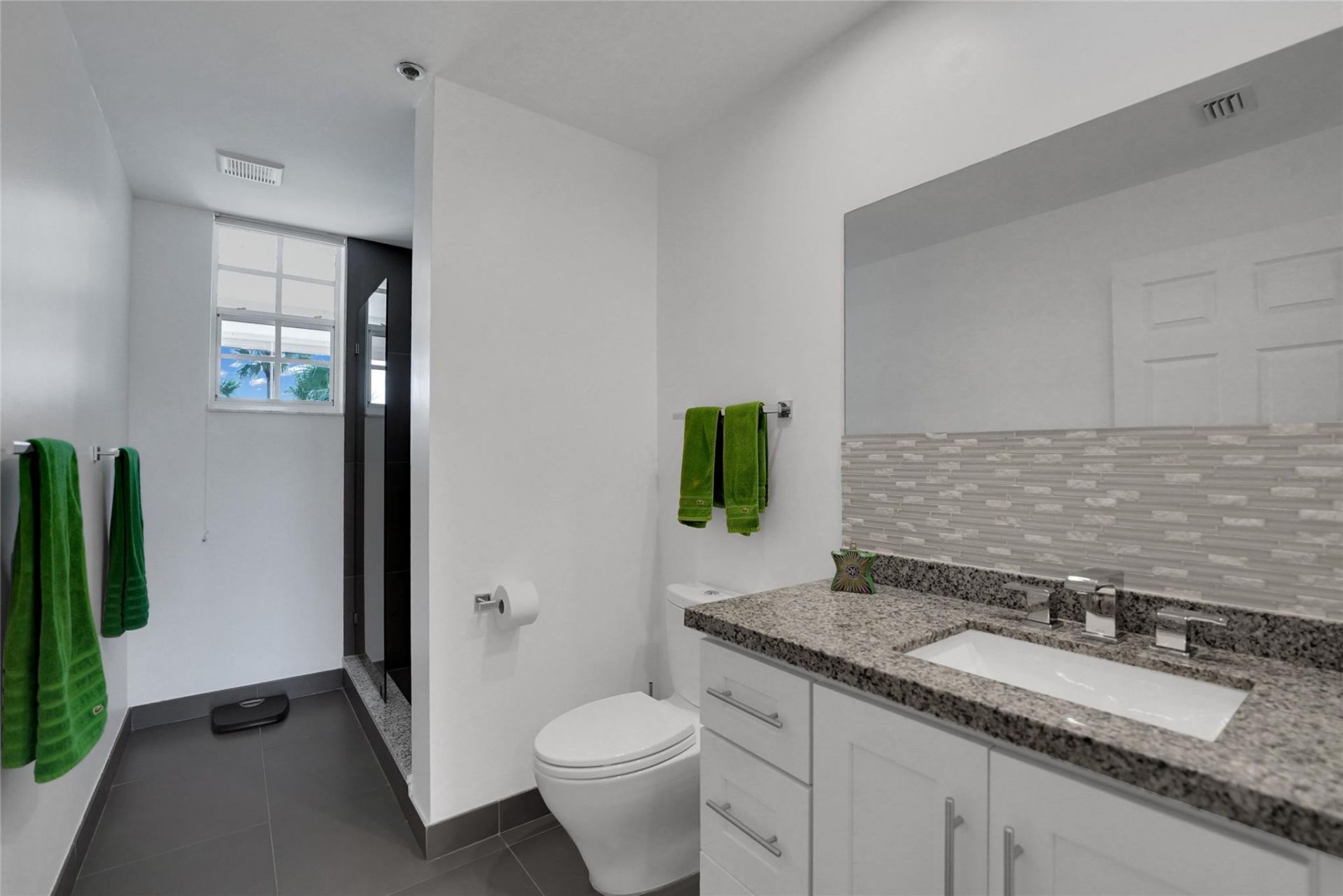 4108 W Palm Aire Drive, Unit 83B, Pompano Beach, FL 33069 Photo