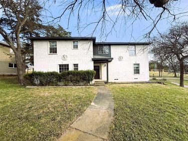 3516 Rio Grande Circle, Dallas, TX 75233