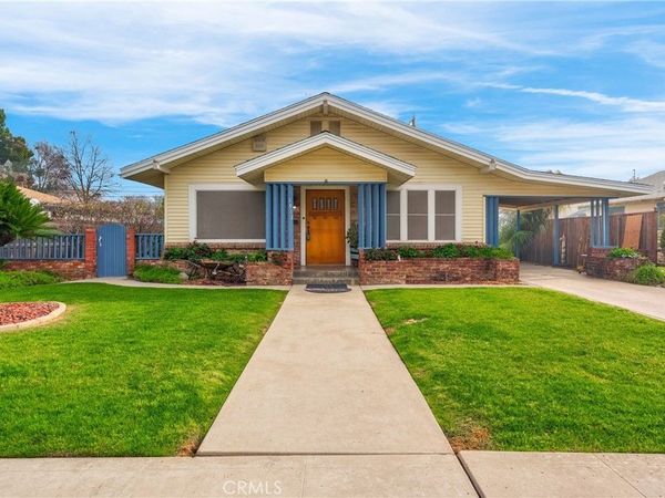 1912 N Vagedes, Fresno, CA 93705