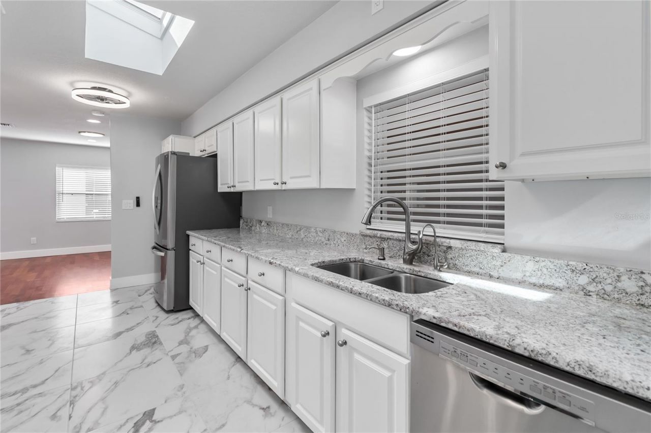 3911 Venice Drive, Orlando, FL 32806 Photo