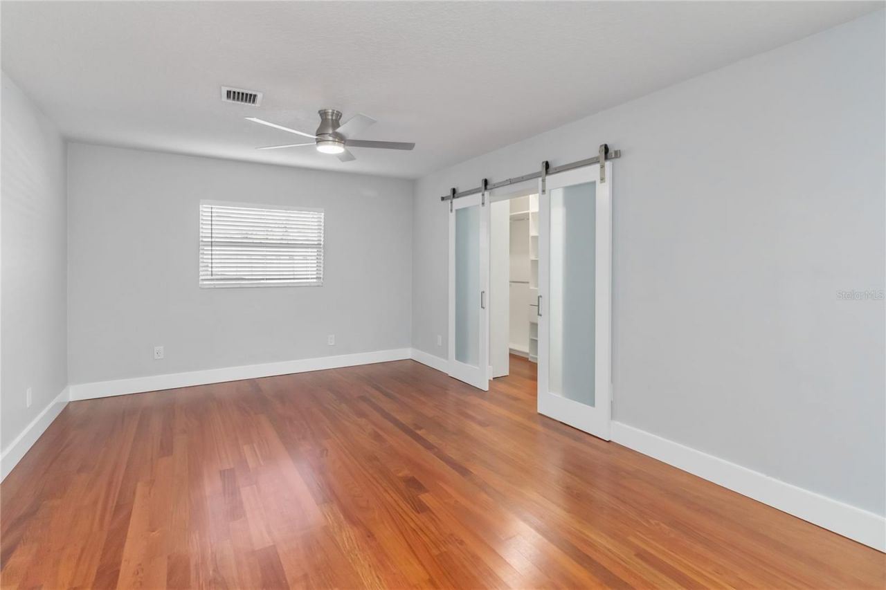 3911 Venice Drive, Orlando, FL 32806 Photo