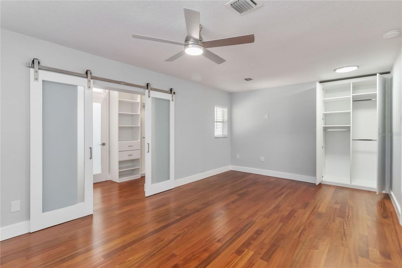 3911 Venice Drive, Orlando, FL 32806 Photo