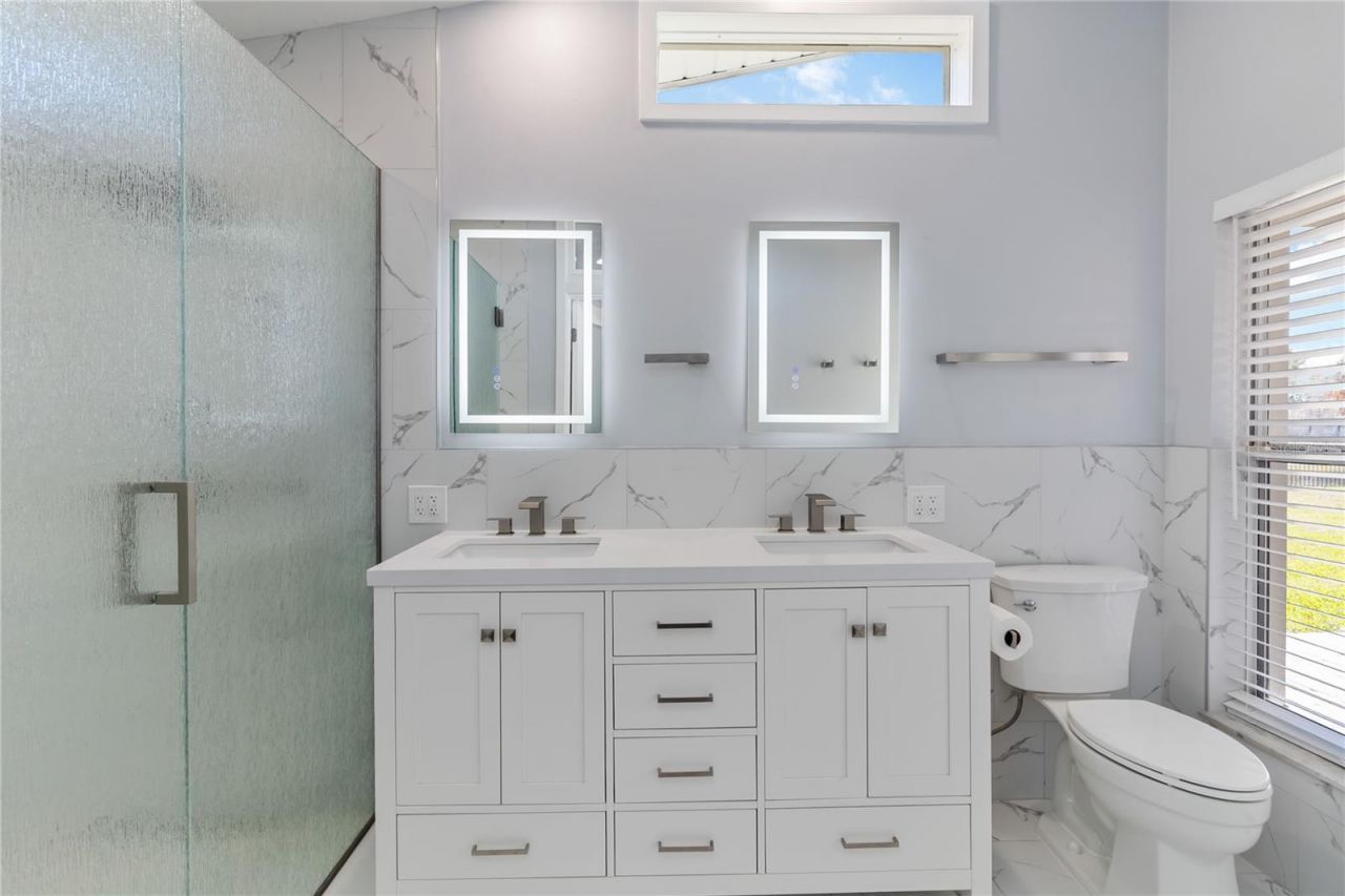 3911 Venice Drive, Orlando, FL 32806 Photo