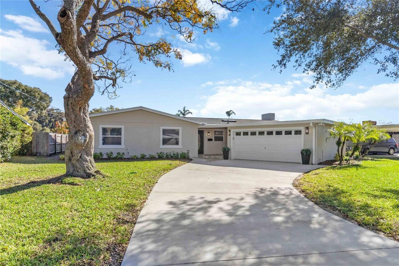 3911 Venice Drive, Orlando, FL 32806 Photo