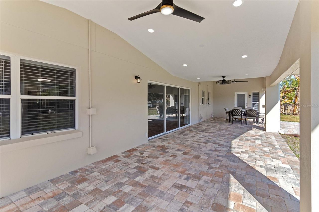 3911 Venice Drive, Orlando, FL 32806 Photo