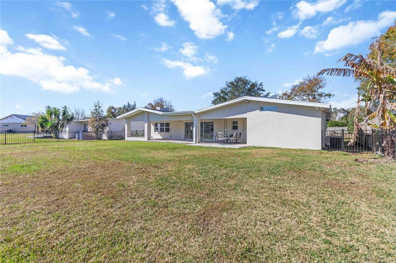 3911 Venice Drive, Orlando, FL 32806 Photo