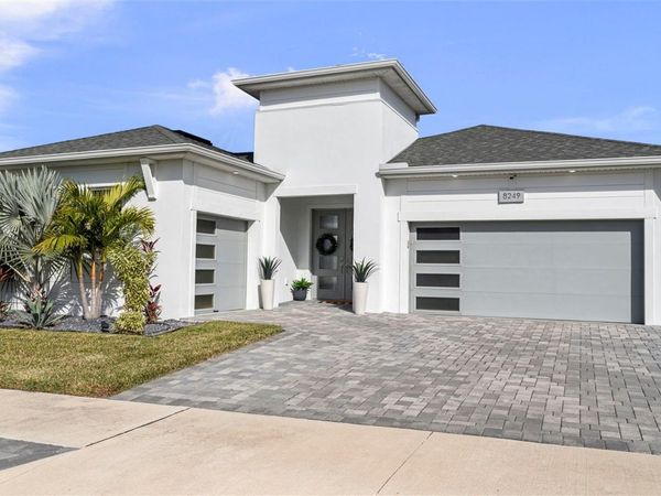 8249 IVY STARK BOULEVARD, WESLEY CHAPEL, FL 33545