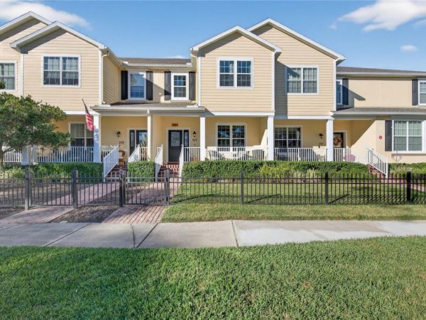 205 49TH AVENUE N, ST PETERSBURG, FL 33703