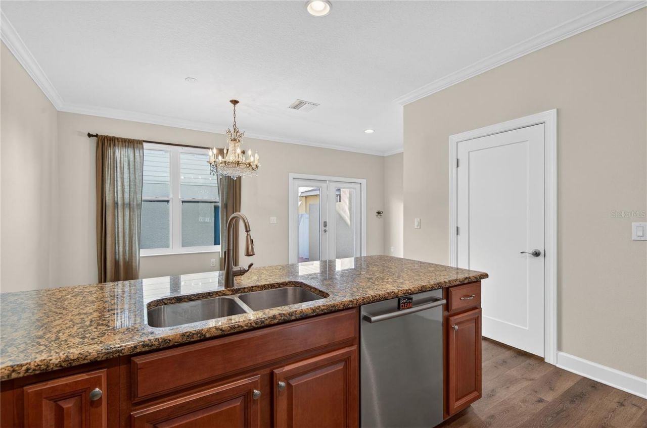 205 49th Avenue N, Saint Petersburg, FL 33703 Photo