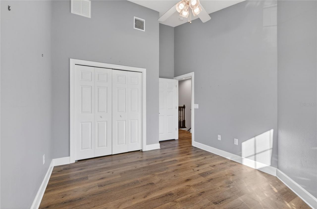 205 49th Avenue N, Saint Petersburg, FL 33703 Photo