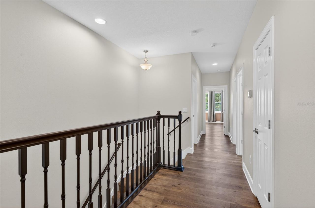 205 49th Avenue N, Saint Petersburg, FL 33703 Photo