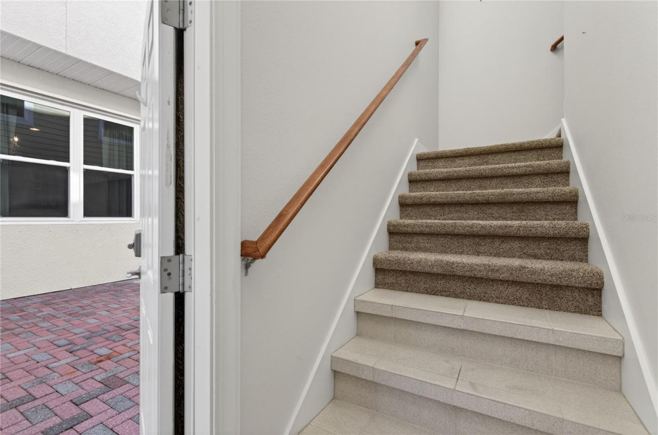 205 49th Avenue N, Saint Petersburg, FL 33703 Photo