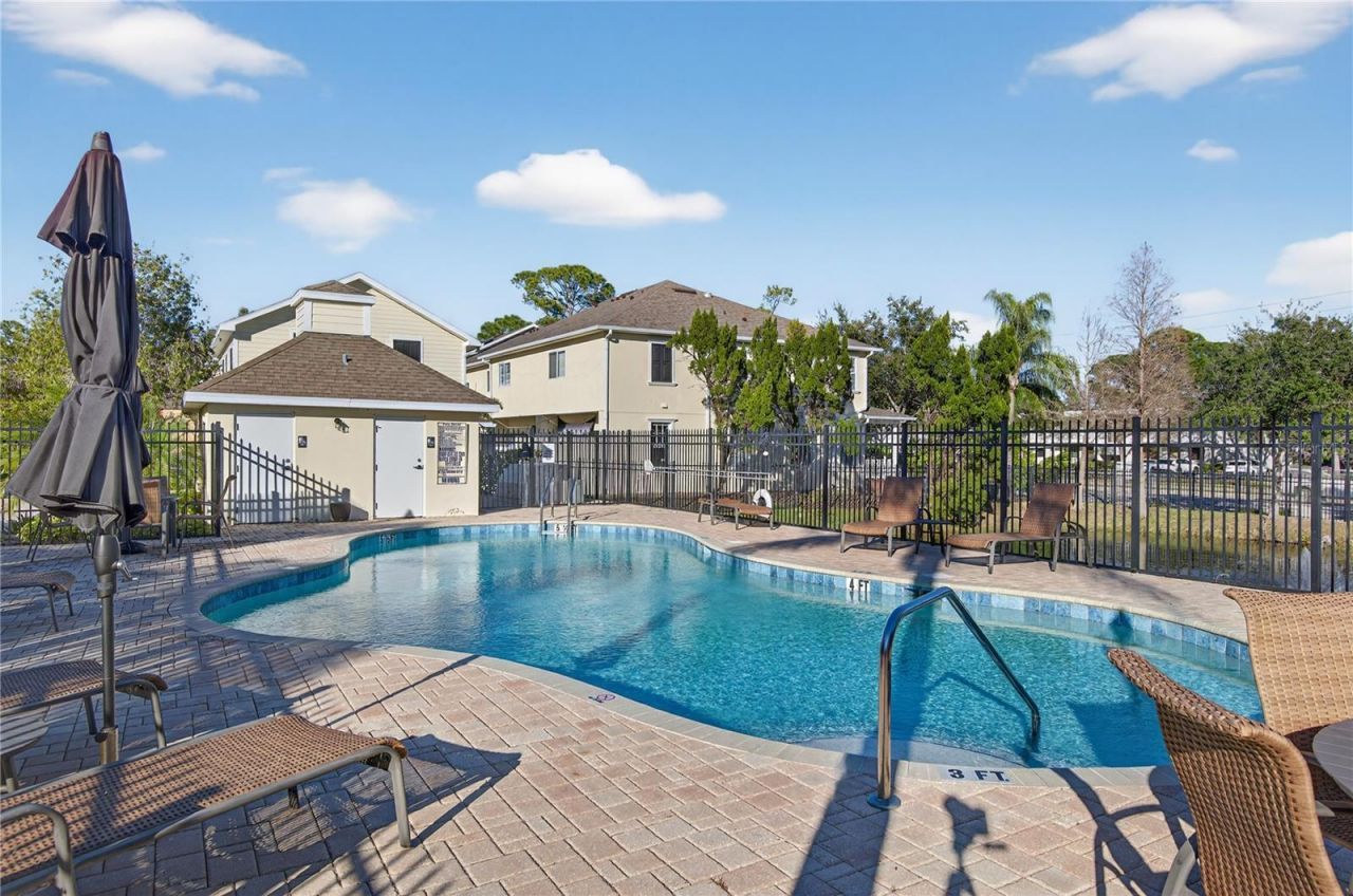 205 49th Avenue N, Saint Petersburg, FL 33703 Photo