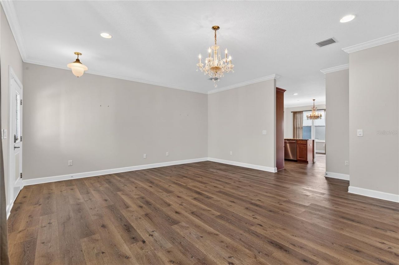 205 49th Avenue N, Saint Petersburg, FL 33703 Photo