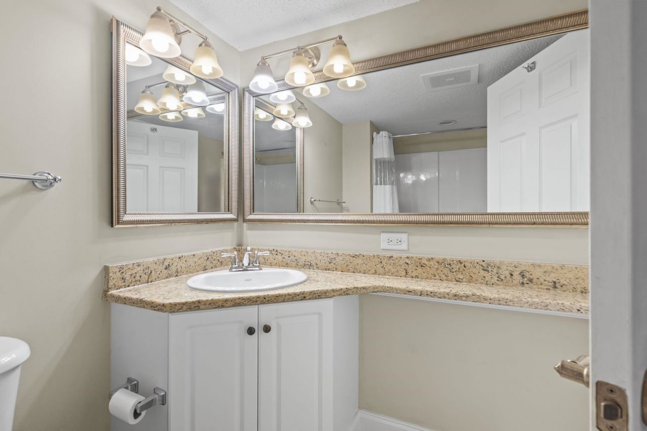 5310 N Ocean Blvd. Photo 7