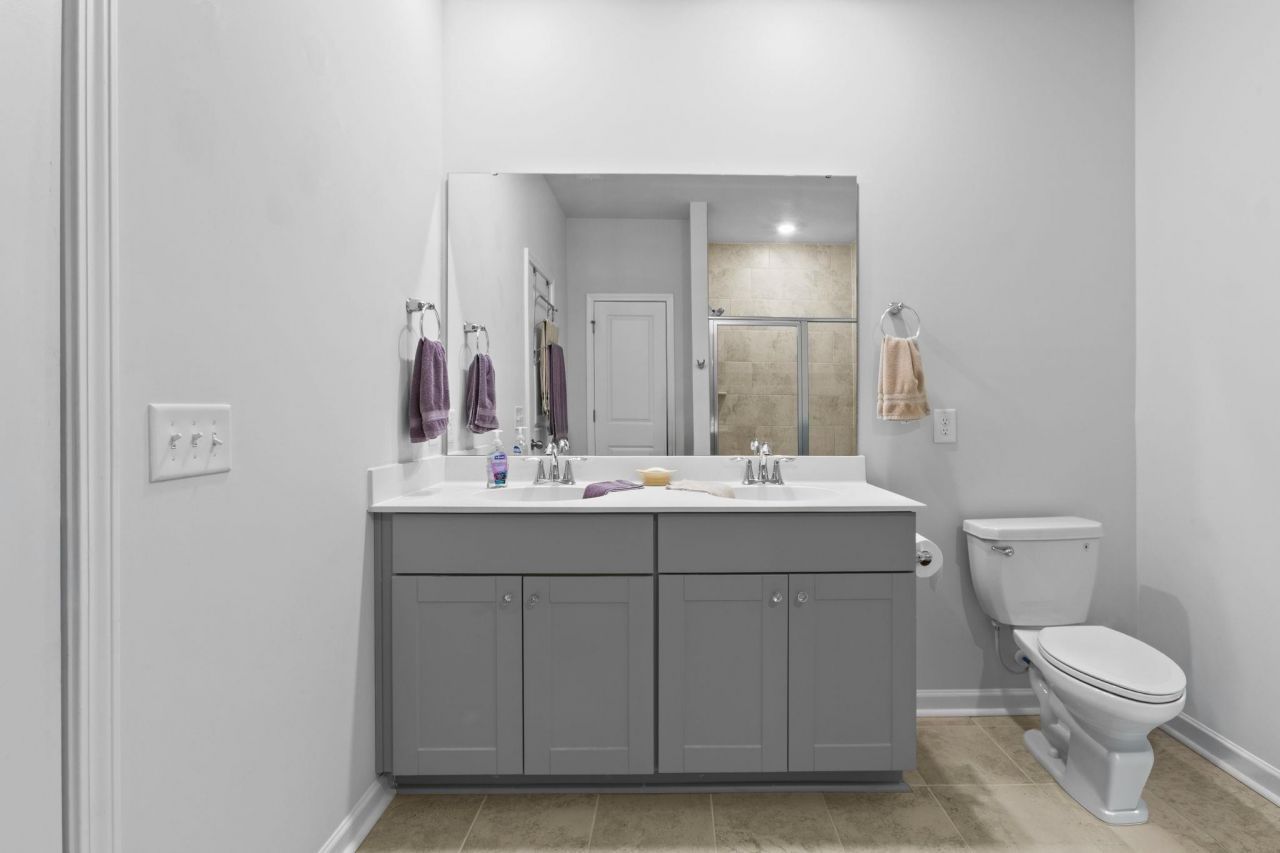 148 Haverhill St Photo 22