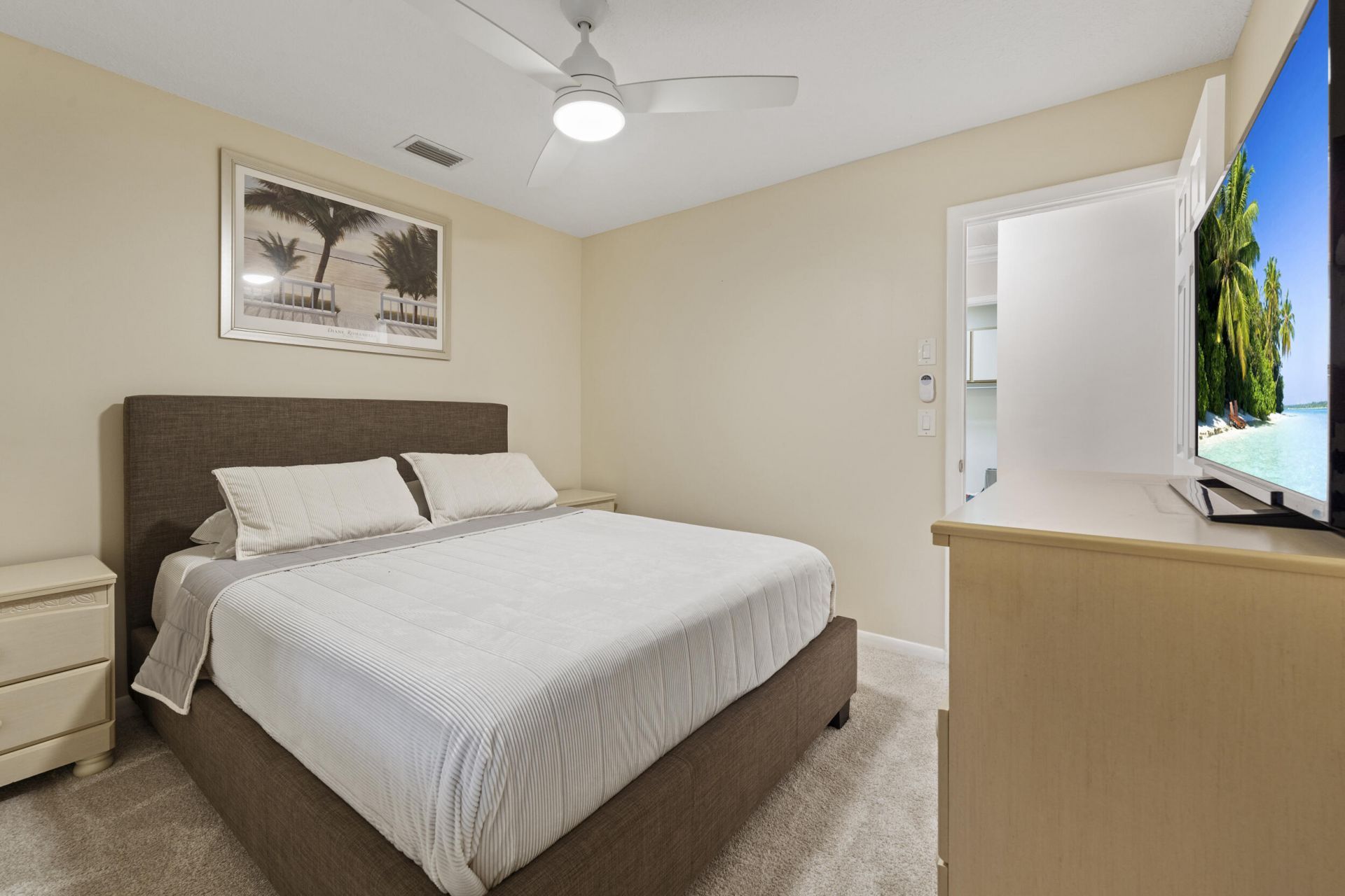 109 Half Moon Circle, Unit C, Jupiter, FL 33458 Photo