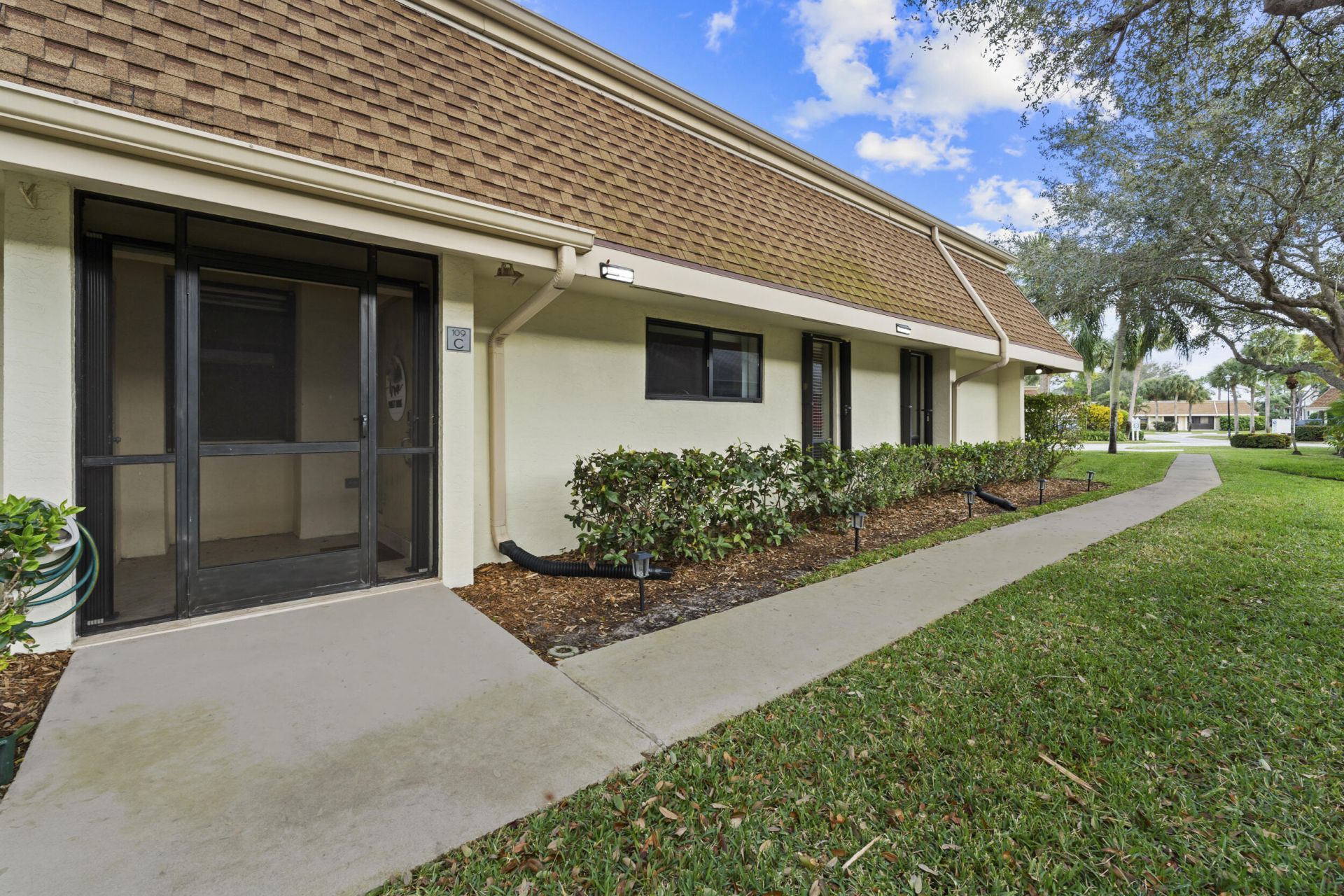 109 Half Moon Circle, Unit C, Jupiter, FL 33458 Photo