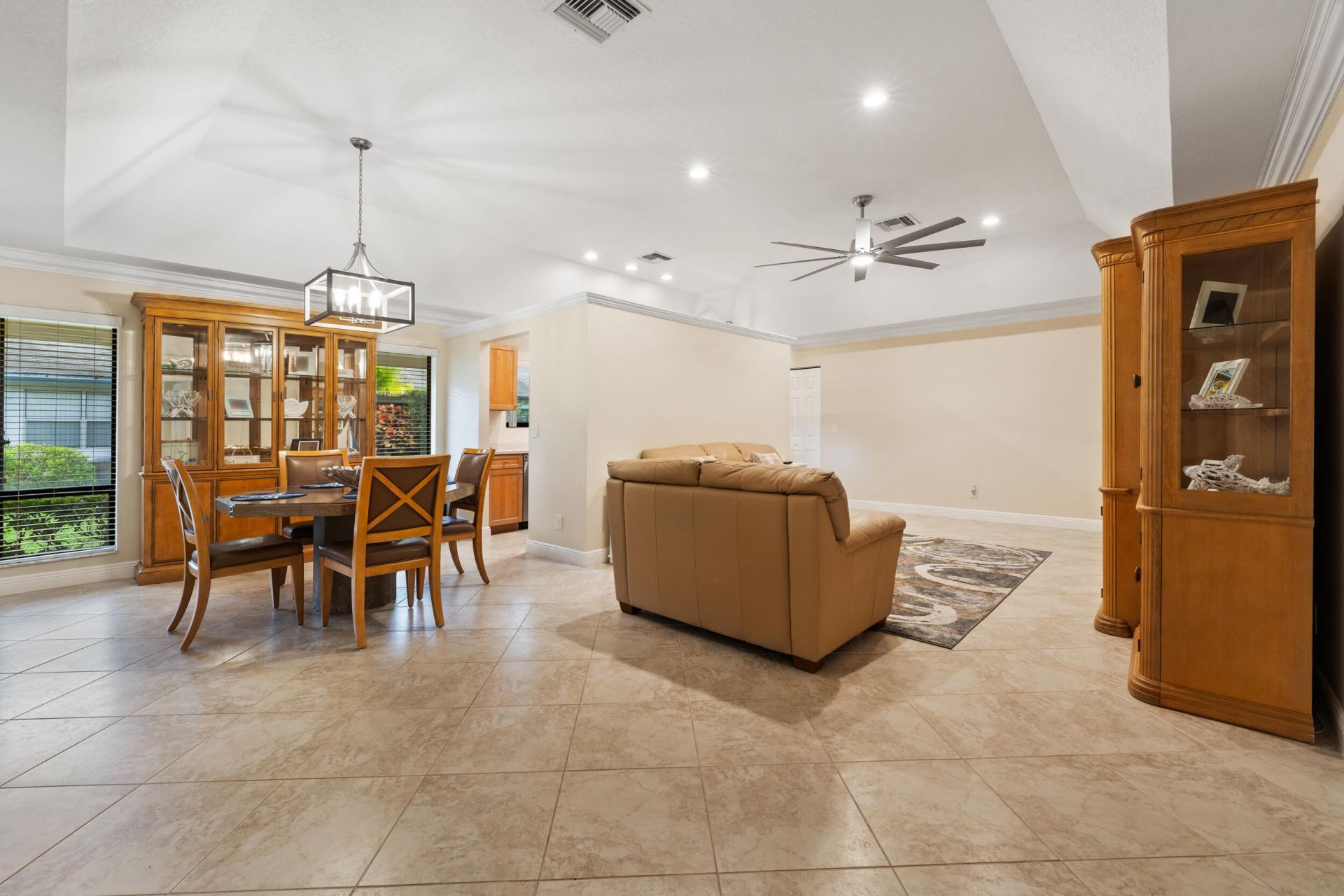 109 Half Moon Circle, Unit C, Jupiter, FL 33458 Photo