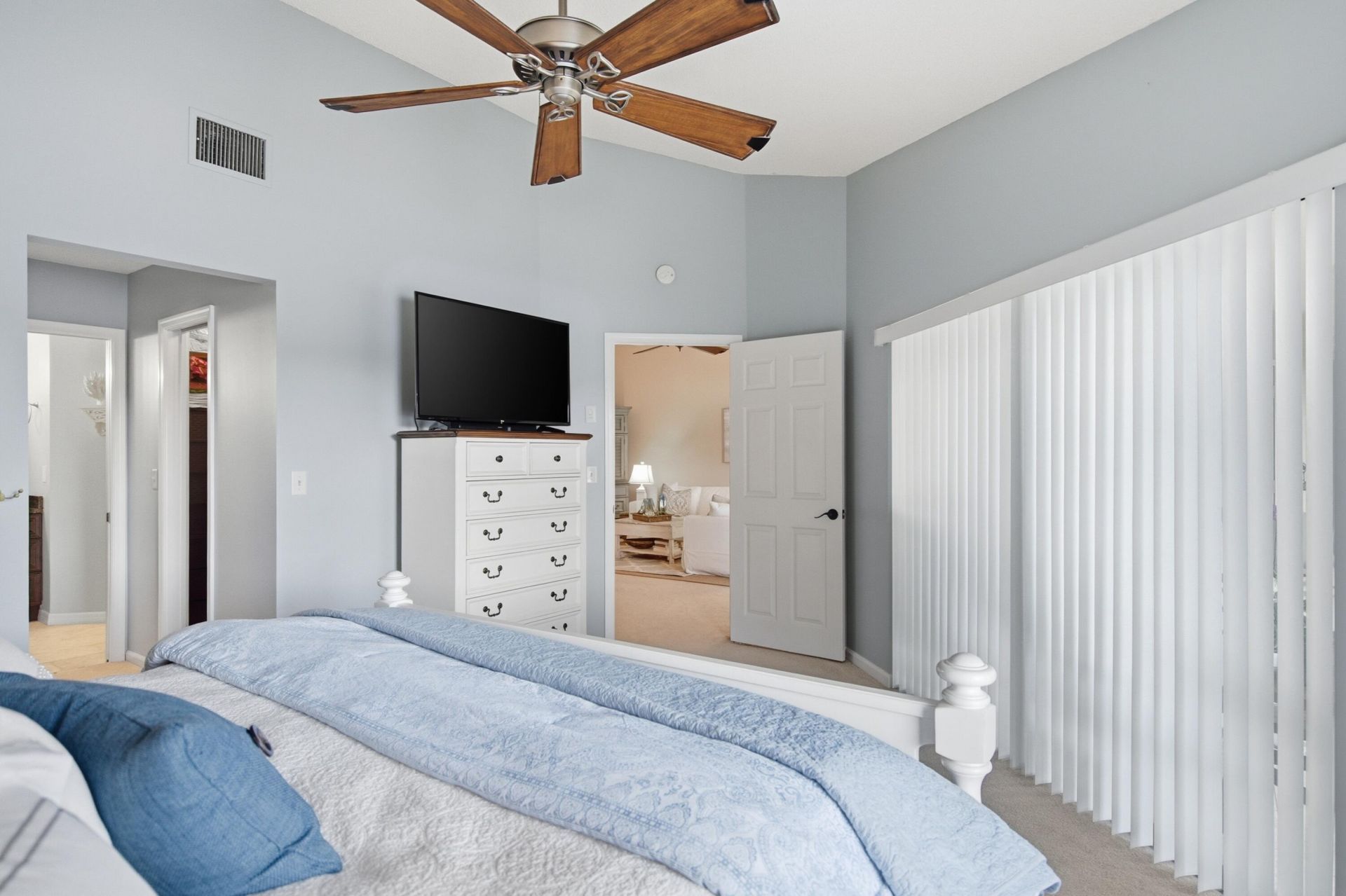 6100 SE Martinique Drive, Unit 201, Stuart, FL 34997 Photo