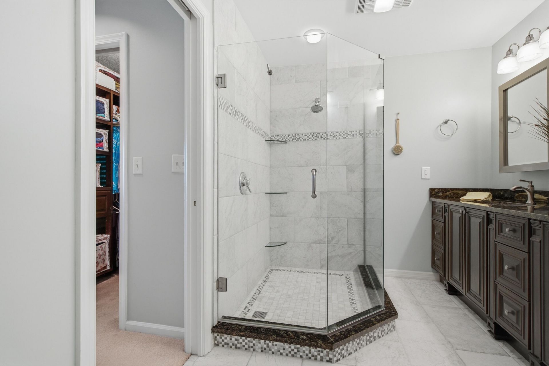 6100 SE Martinique Drive, Unit 201, Stuart, FL 34997 Photo