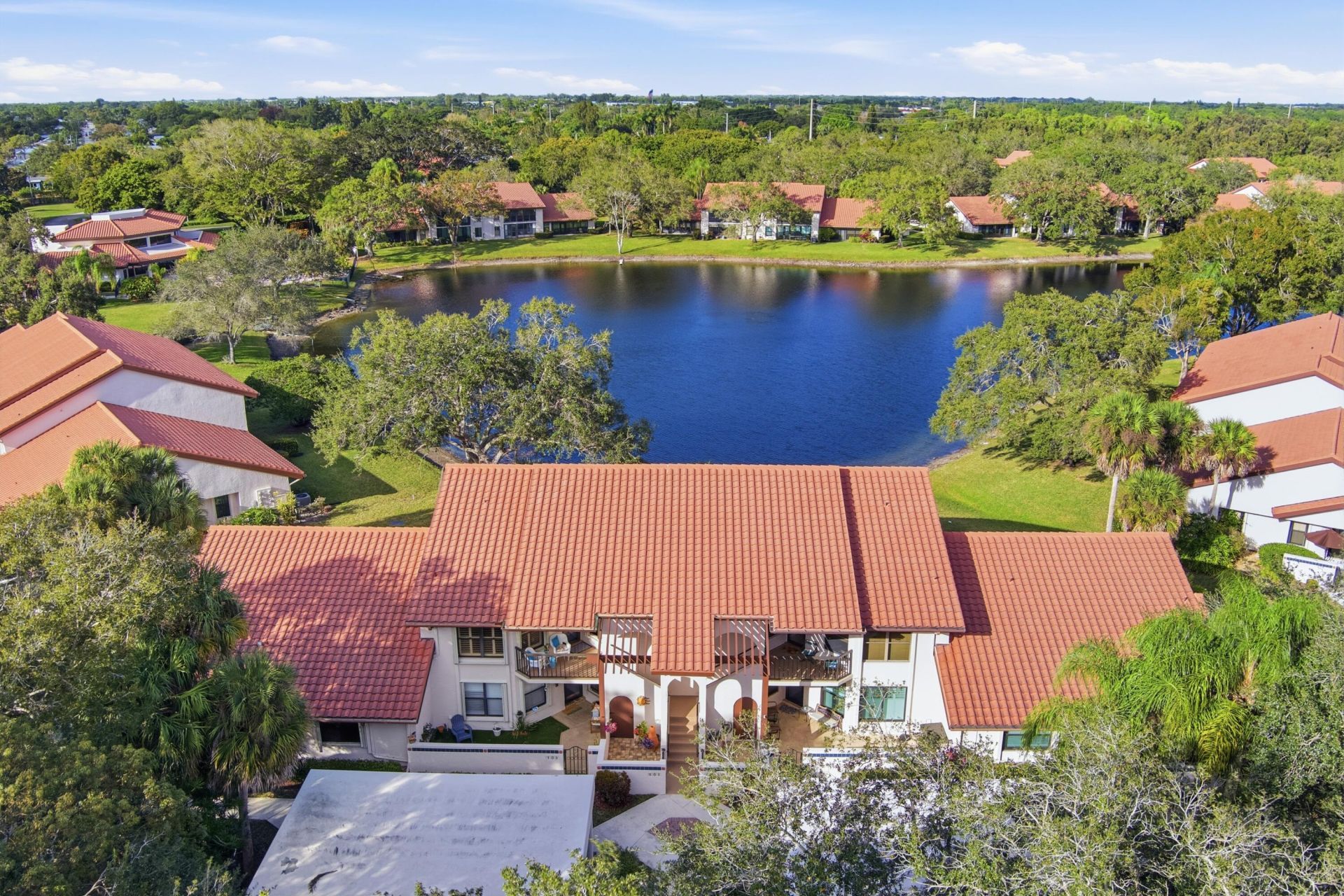 6100 SE Martinique Drive, Unit 201, Stuart, FL 34997 Photo