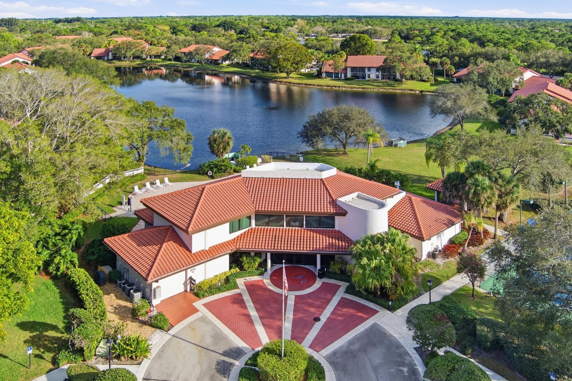 6100 SE Martinique Drive, Unit 201, Stuart, FL 34997 Photo