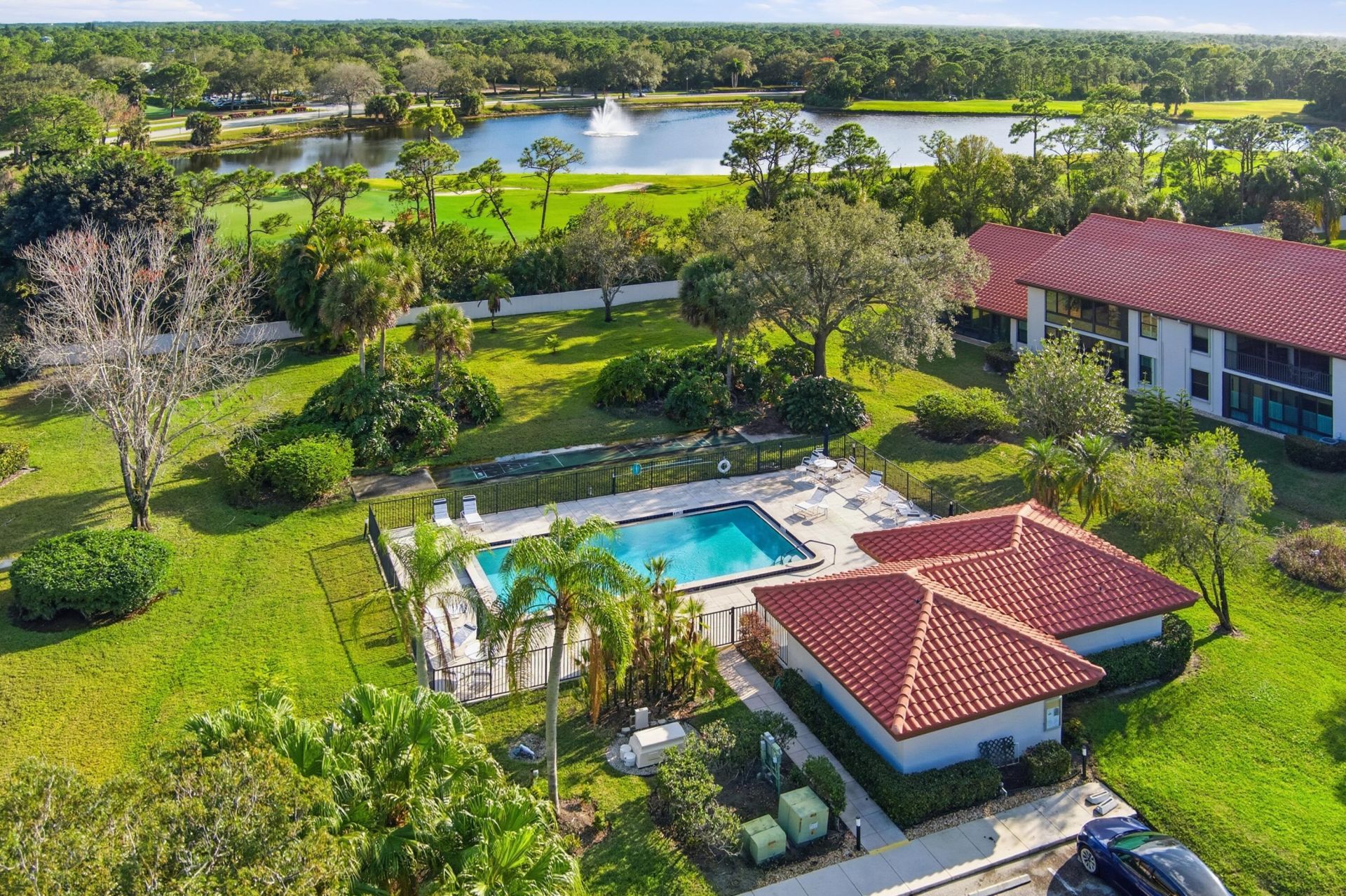 6100 SE Martinique Drive, Unit 201, Stuart, FL 34997 Photo