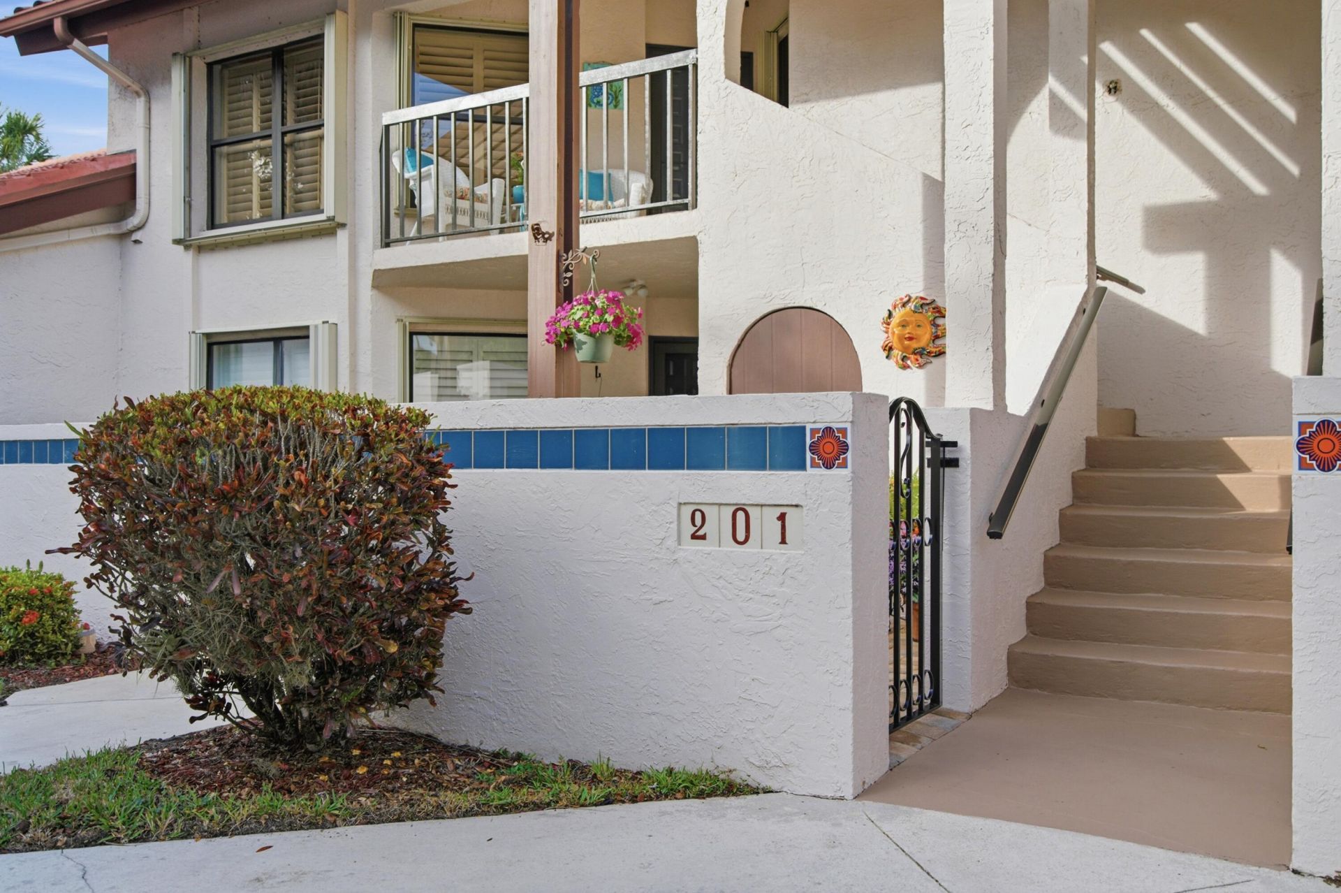 6100 SE Martinique Drive, Unit 201, Stuart, FL 34997 Photo