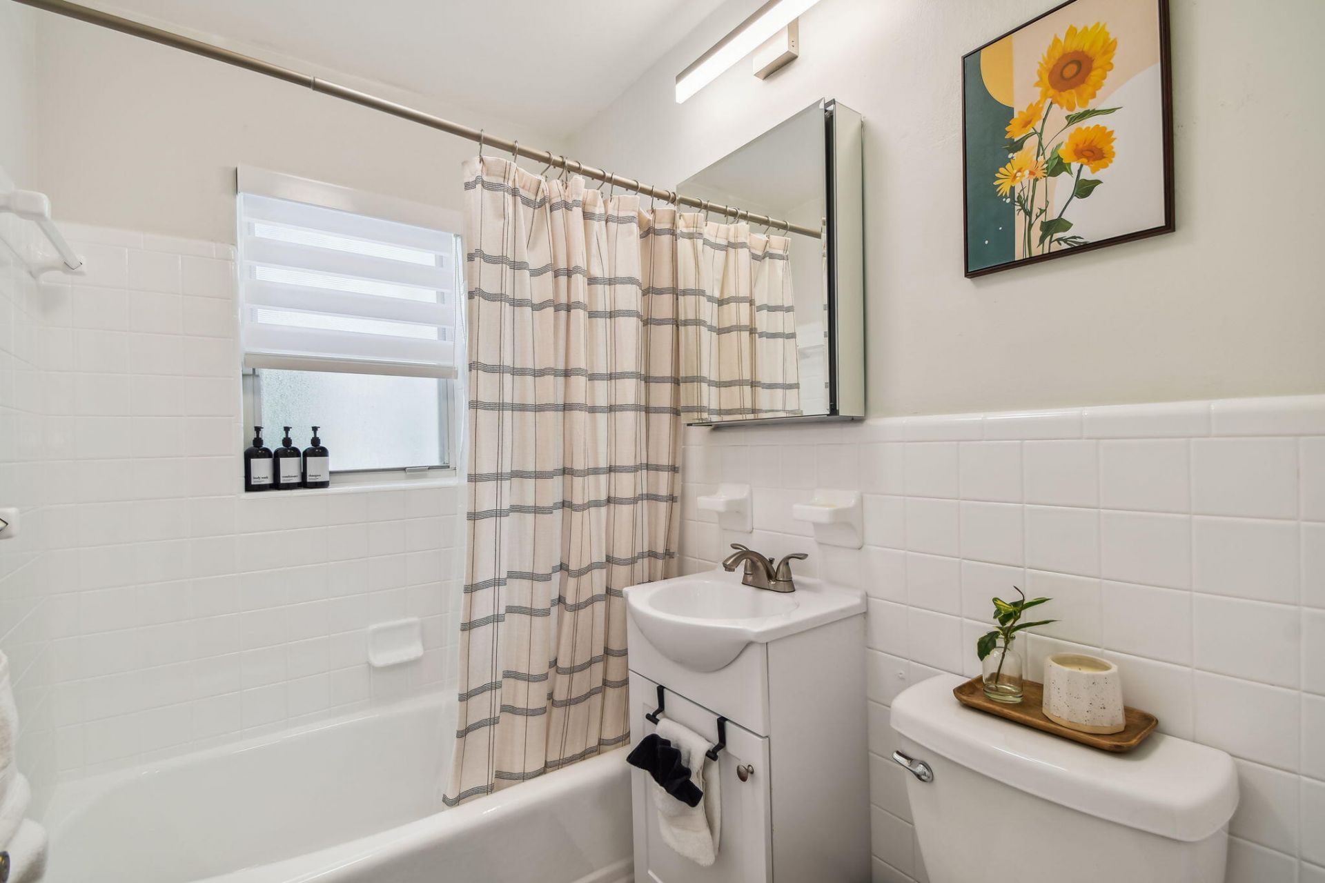 702 NE 10th Avenue, Boynton Beach, FL 33435 Photo