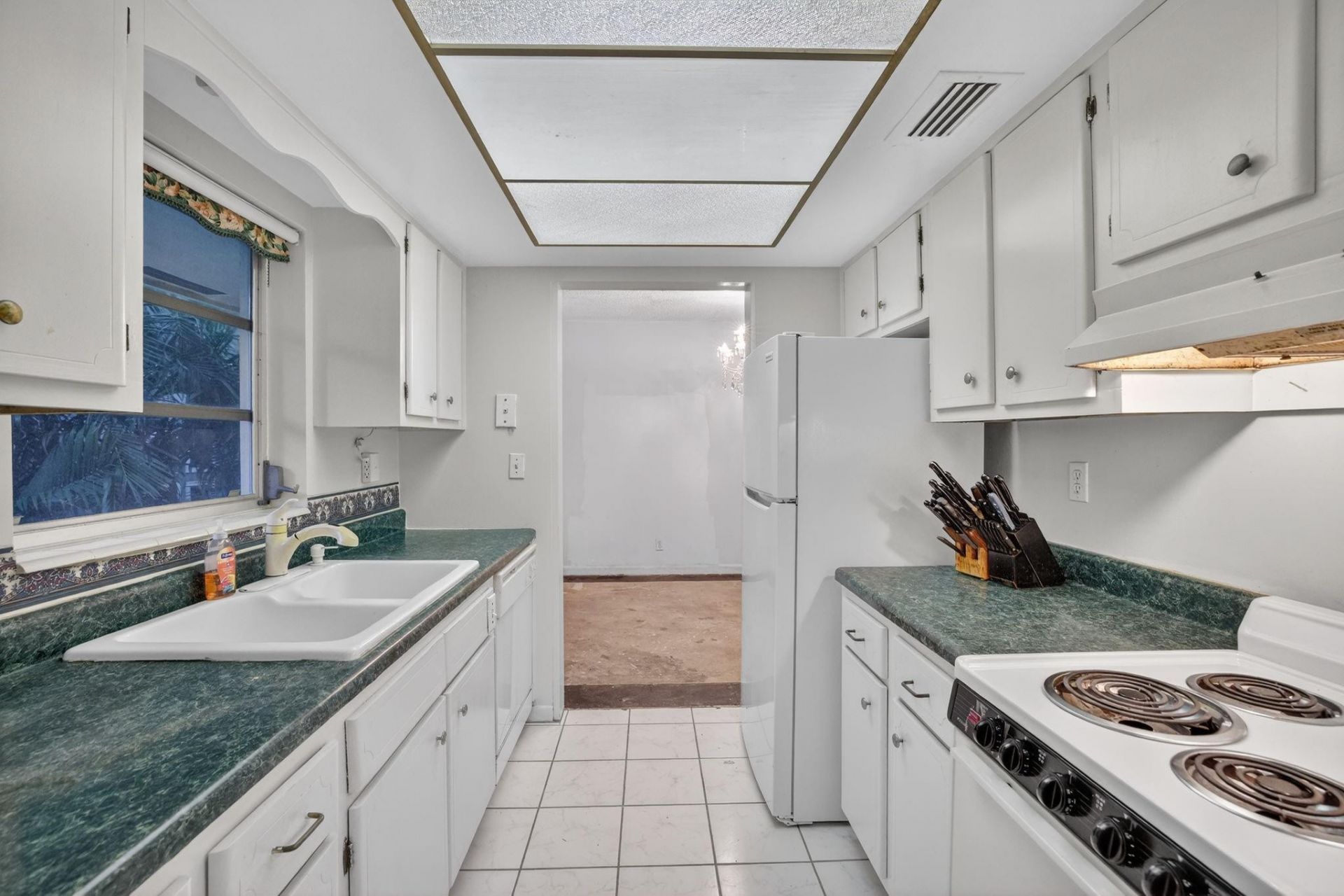 2755 NE 28th Ave, Unit E2, Lighthouse Point, FL 33064 Photo