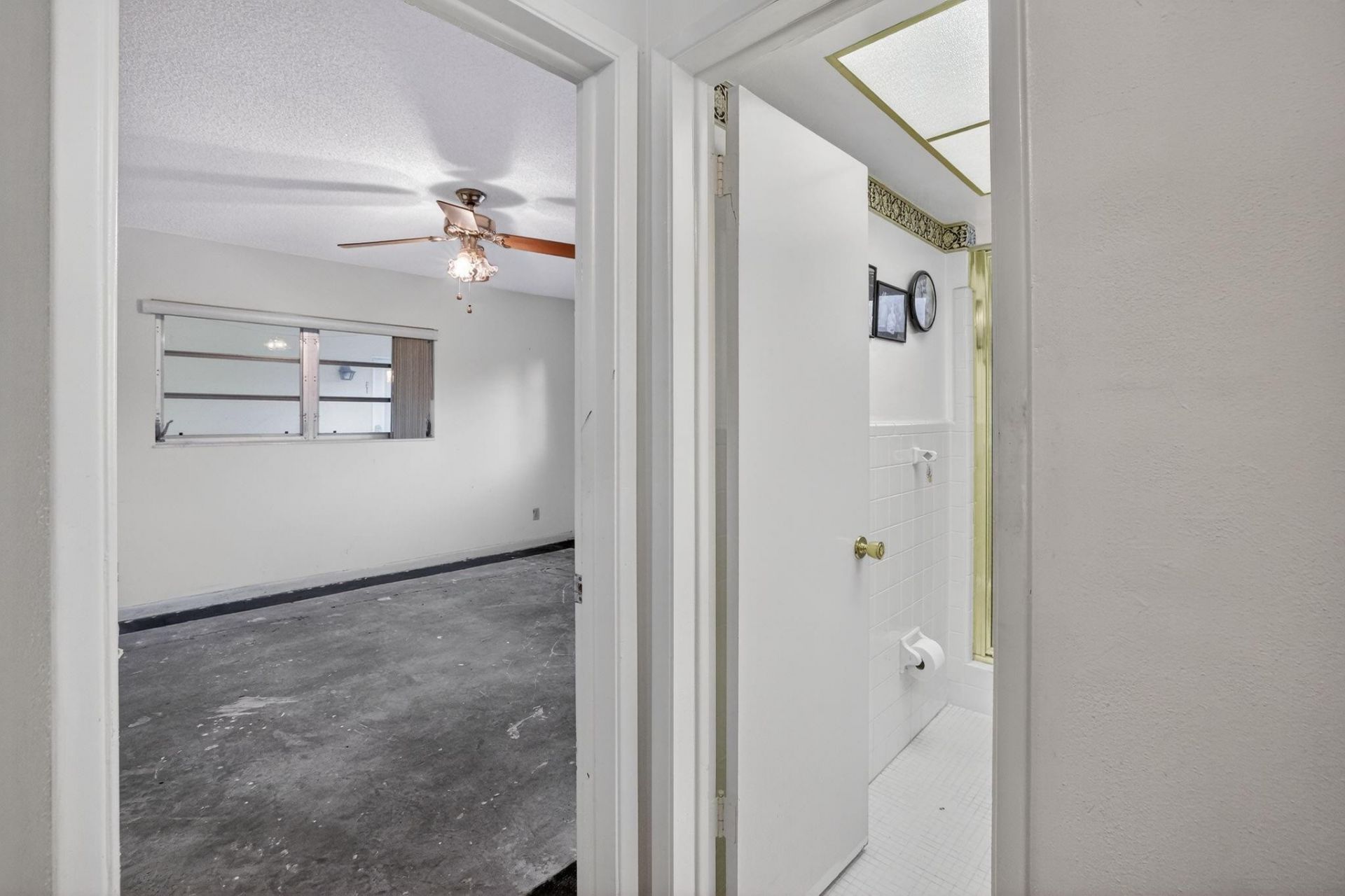 2755 NE 28th Ave, Unit E2, Lighthouse Point, FL 33064 Photo