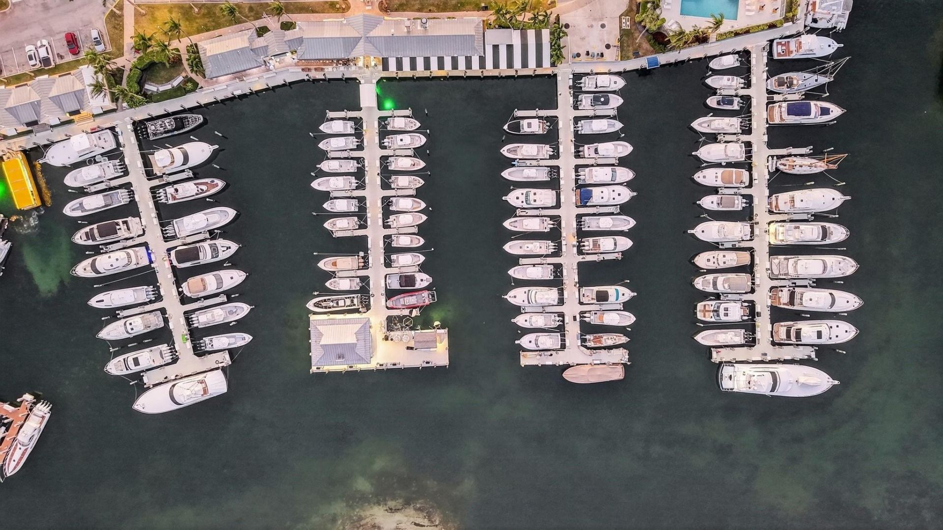 2755 NE 28th Ave, Unit E2, Lighthouse Point, FL 33064 Photo