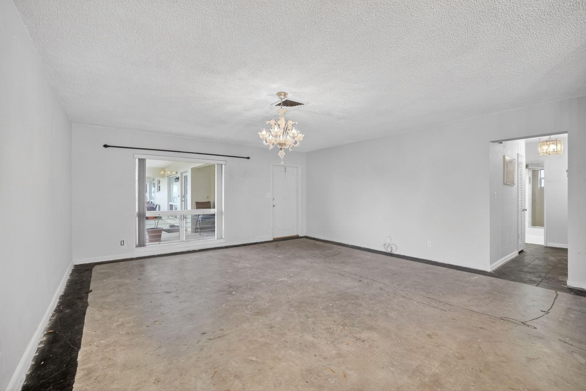 2755 NE 28th Ave, Unit E2, Lighthouse Point, FL 33064 Photo