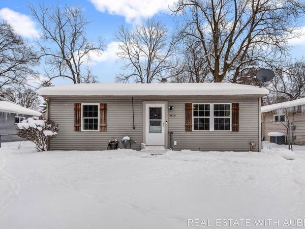 814 Woolsey Drive SW, Grand Rapids, MI 49503