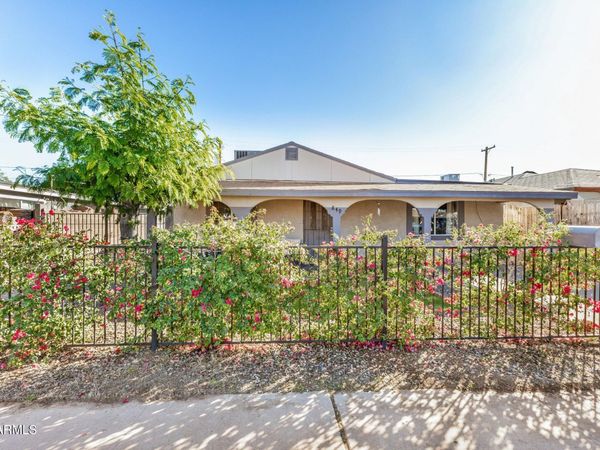 849 S COLEMAN, Mesa, AZ 85210