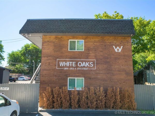 2618 E 8th Street, Tulsa, OK 74104