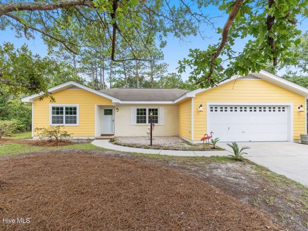 383 & 387 Red Fox Street NW, Shallotte, NC 28470