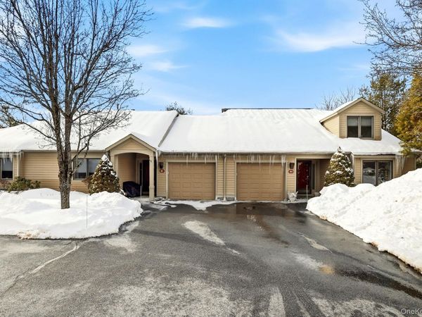 882 Heritage Hills, Unit D, Somers, NY 10589