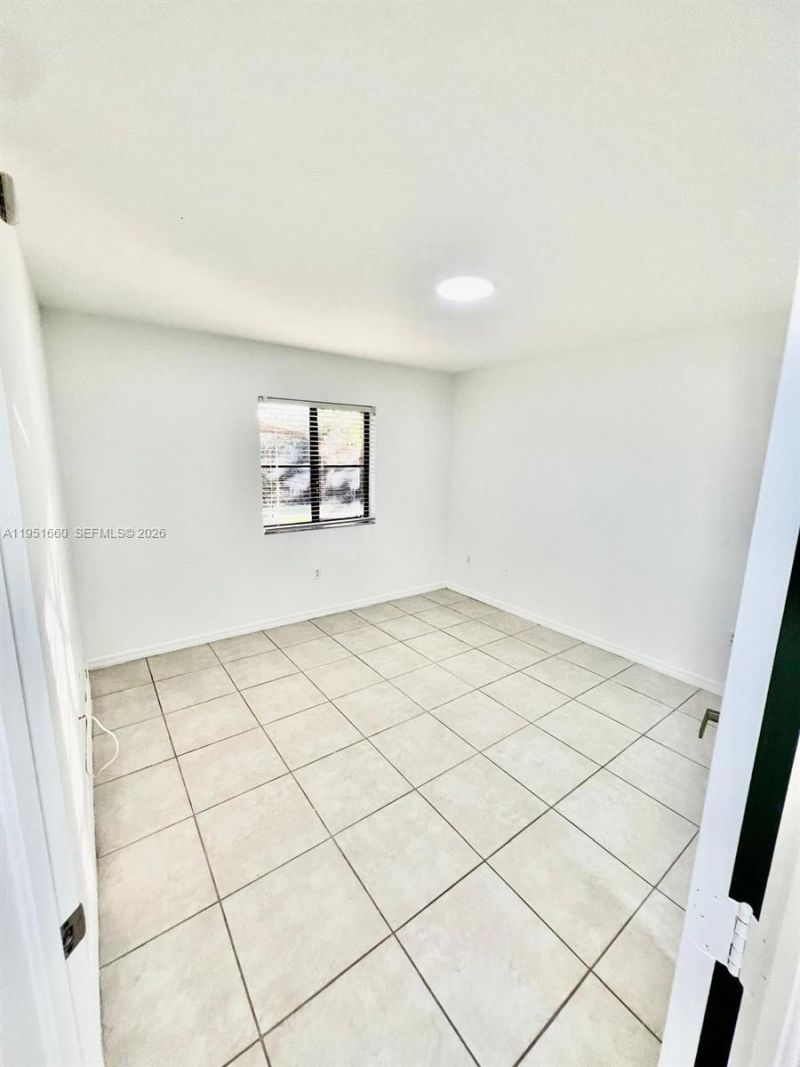 22621 SW 88th Pl, Unit 105-8, Cutler Bay, FL 33190 Photo