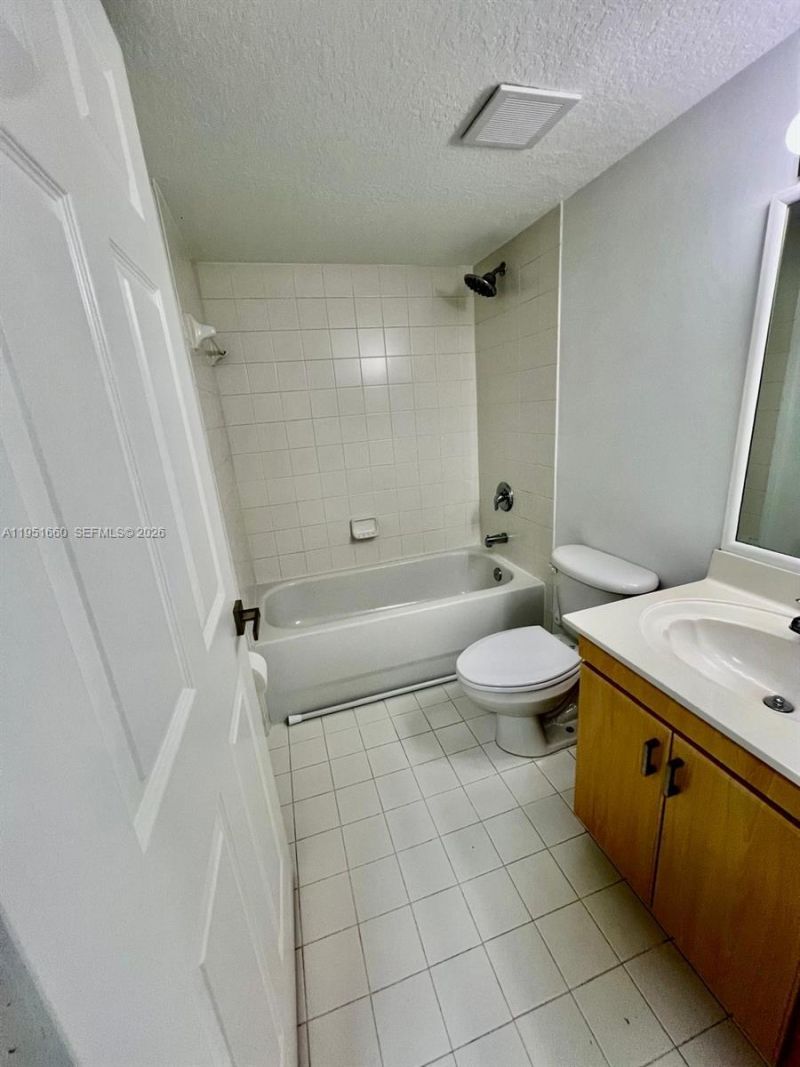 22621 SW 88th Pl, Unit 105-8, Cutler Bay, FL 33190 Photo